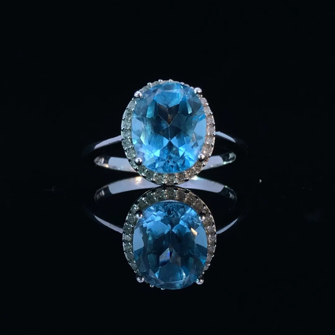 147117 - 2.15 ctw blue topaz and diamond ring