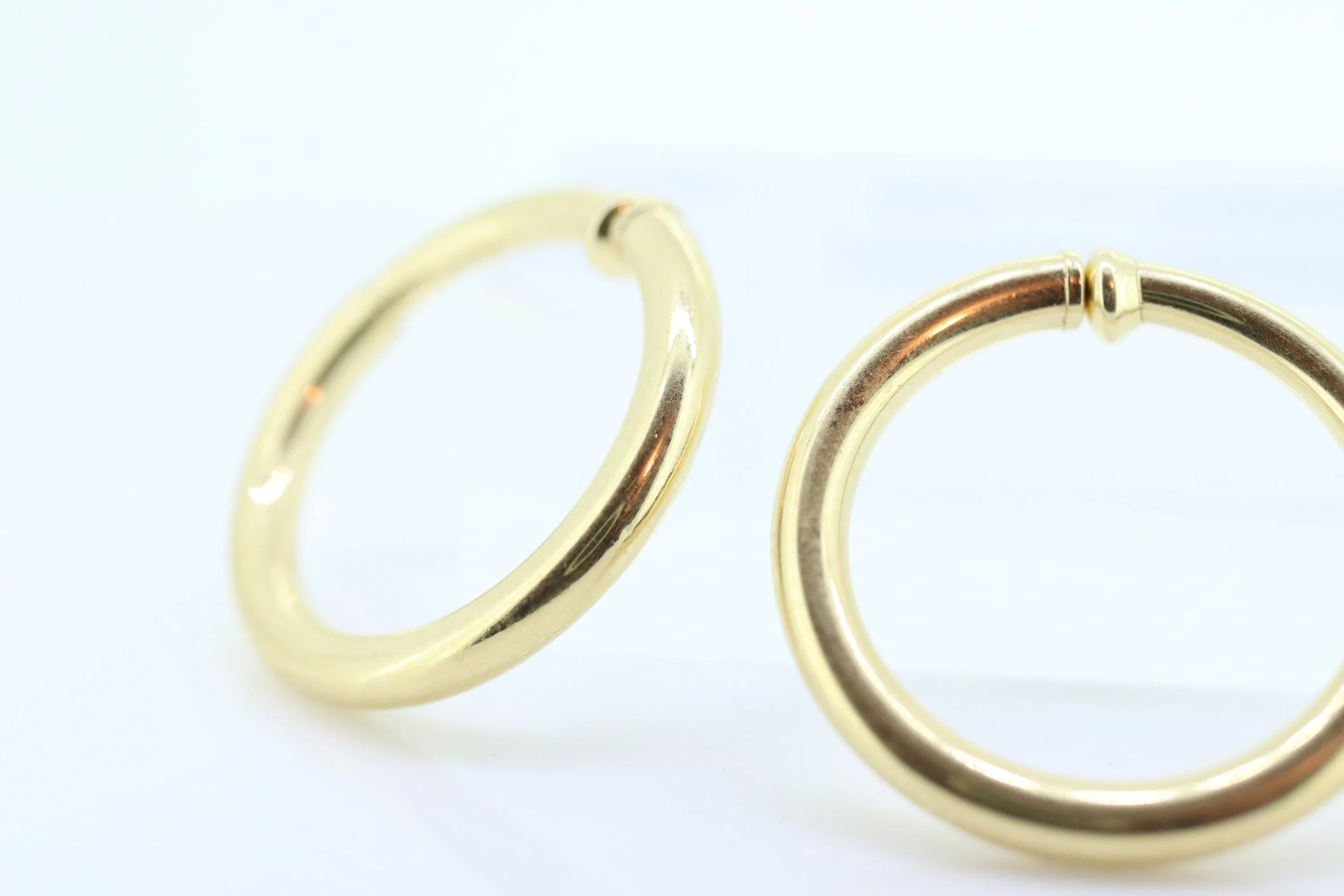14k Gold Puffed Hollow HOOP Clip On Earrings. Large HOOP earrings Spring Hoops for Unpierced Ears. Wide Hoops. st75