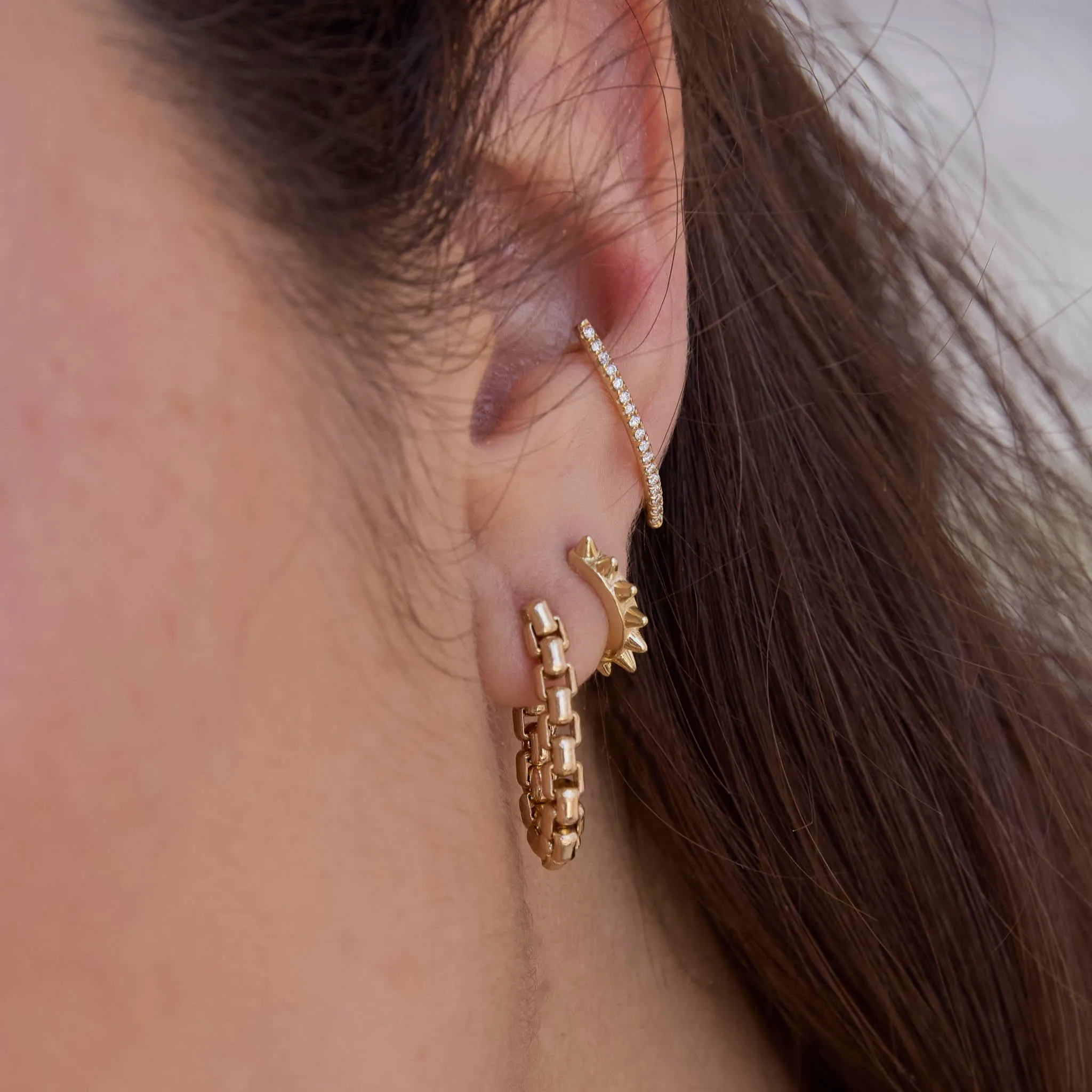 14k Gold Spiked Hinge Huggie Hoop