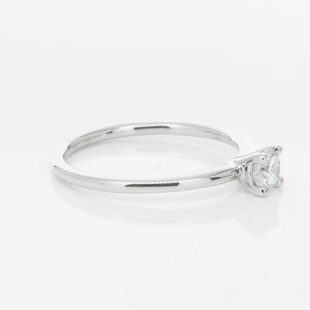 18ct White Gold .30ct Diamond Melba Ring