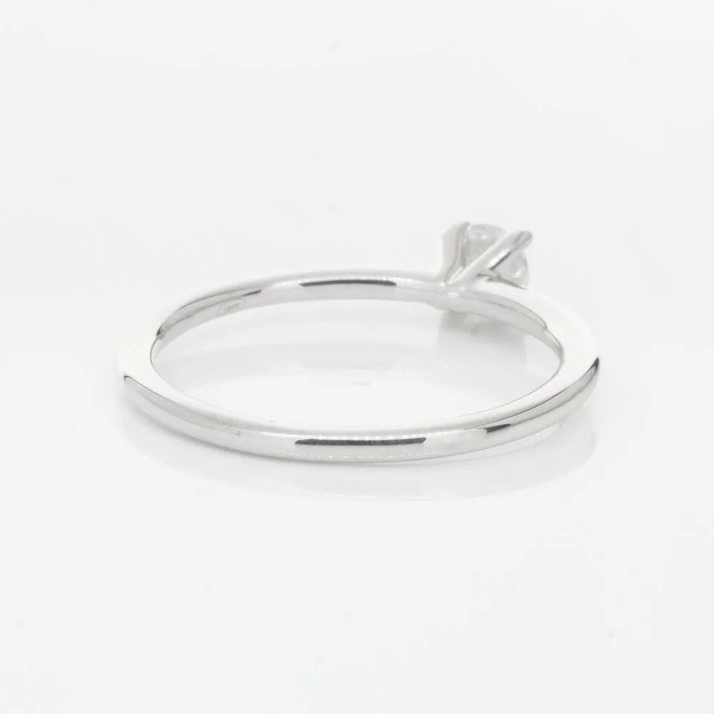 18ct White Gold .30ct Diamond Melba Ring