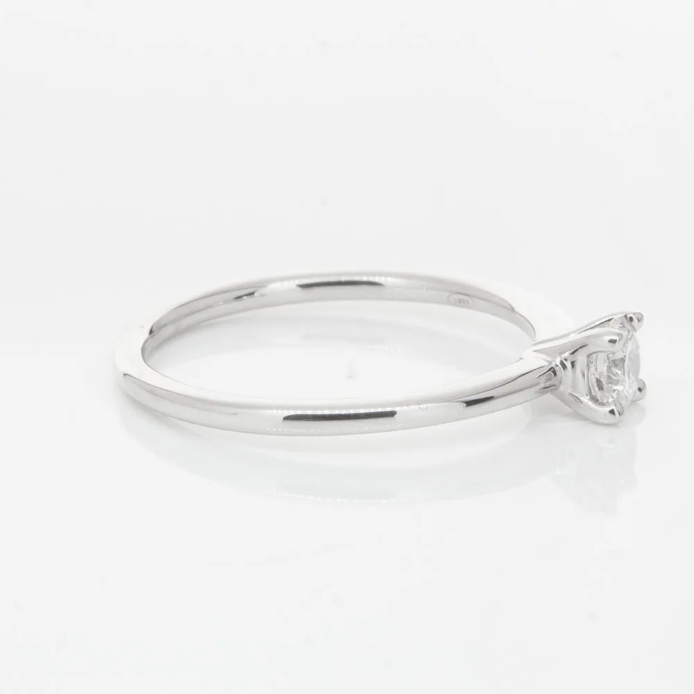 18ct White Gold .30ct Diamond Melba Ring