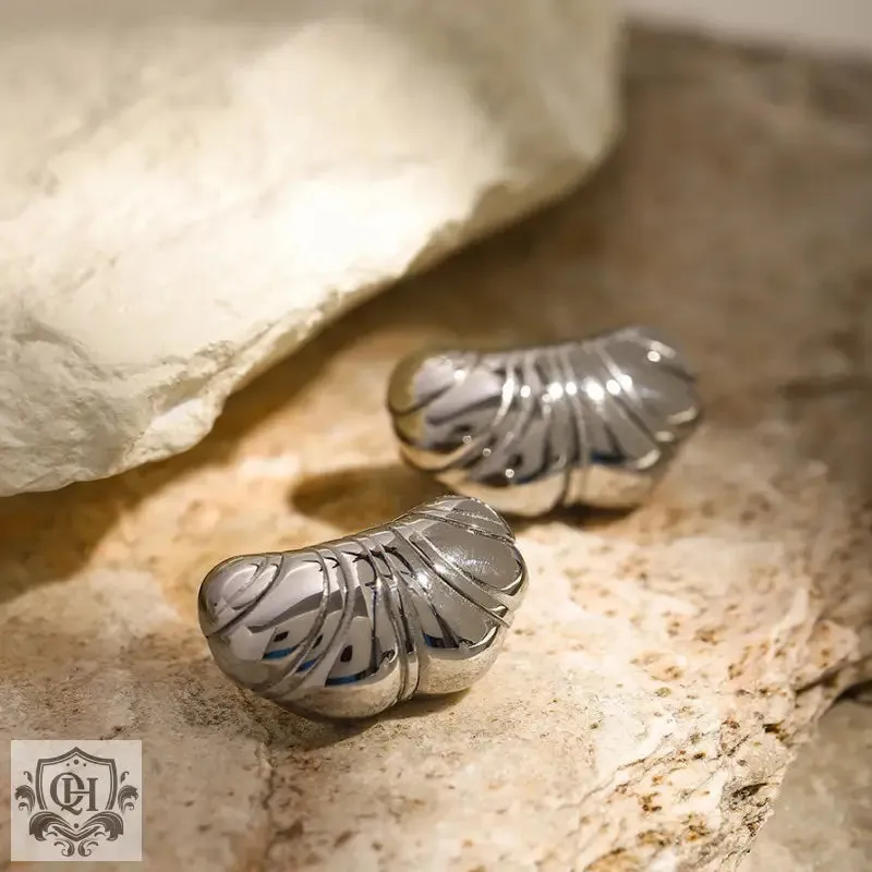 18k gold stylish simple chubby croissant texture design versatile earrings