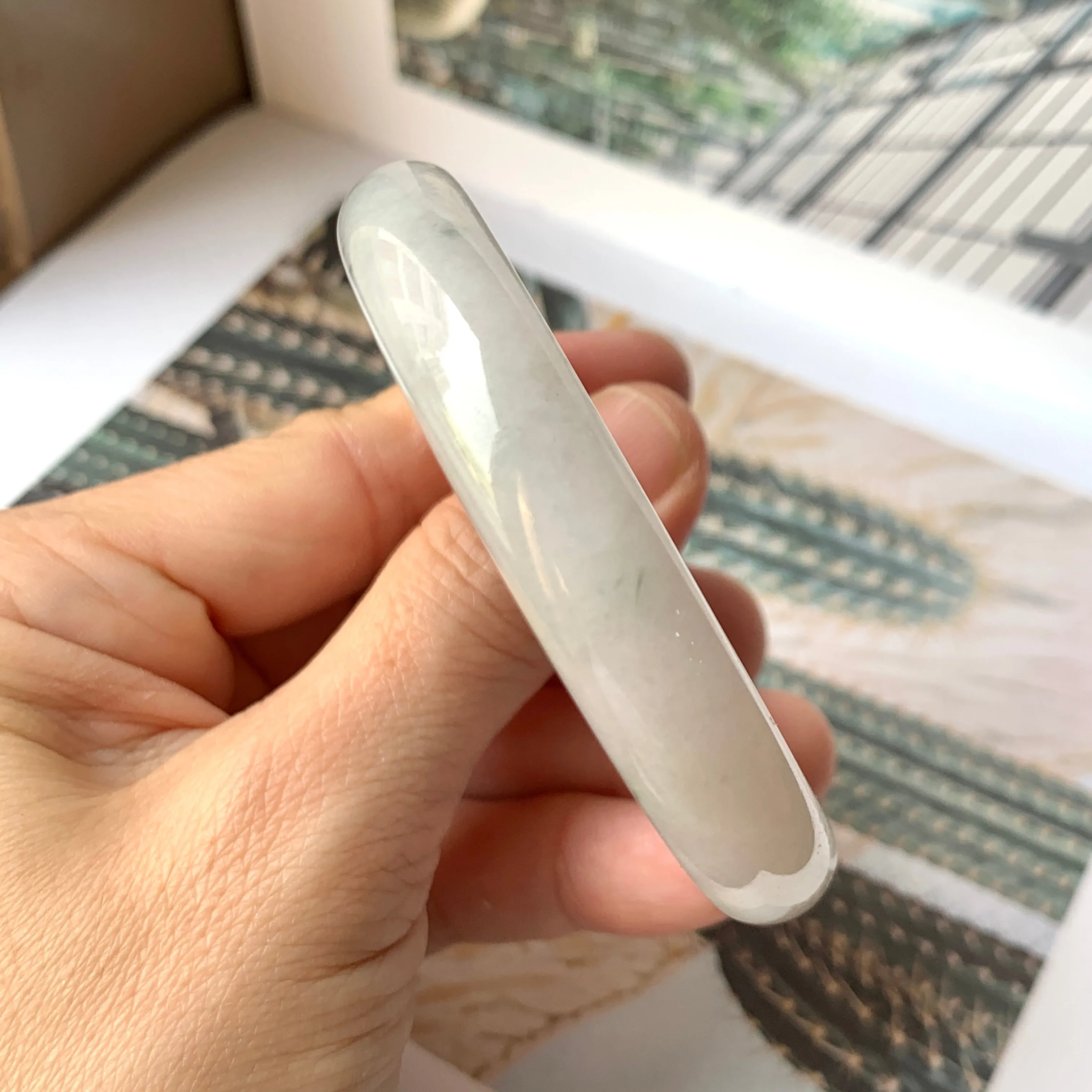 53.1mm A-Grade Natural Light Lavender Green Jadeite Modern Round Bangle No.330087