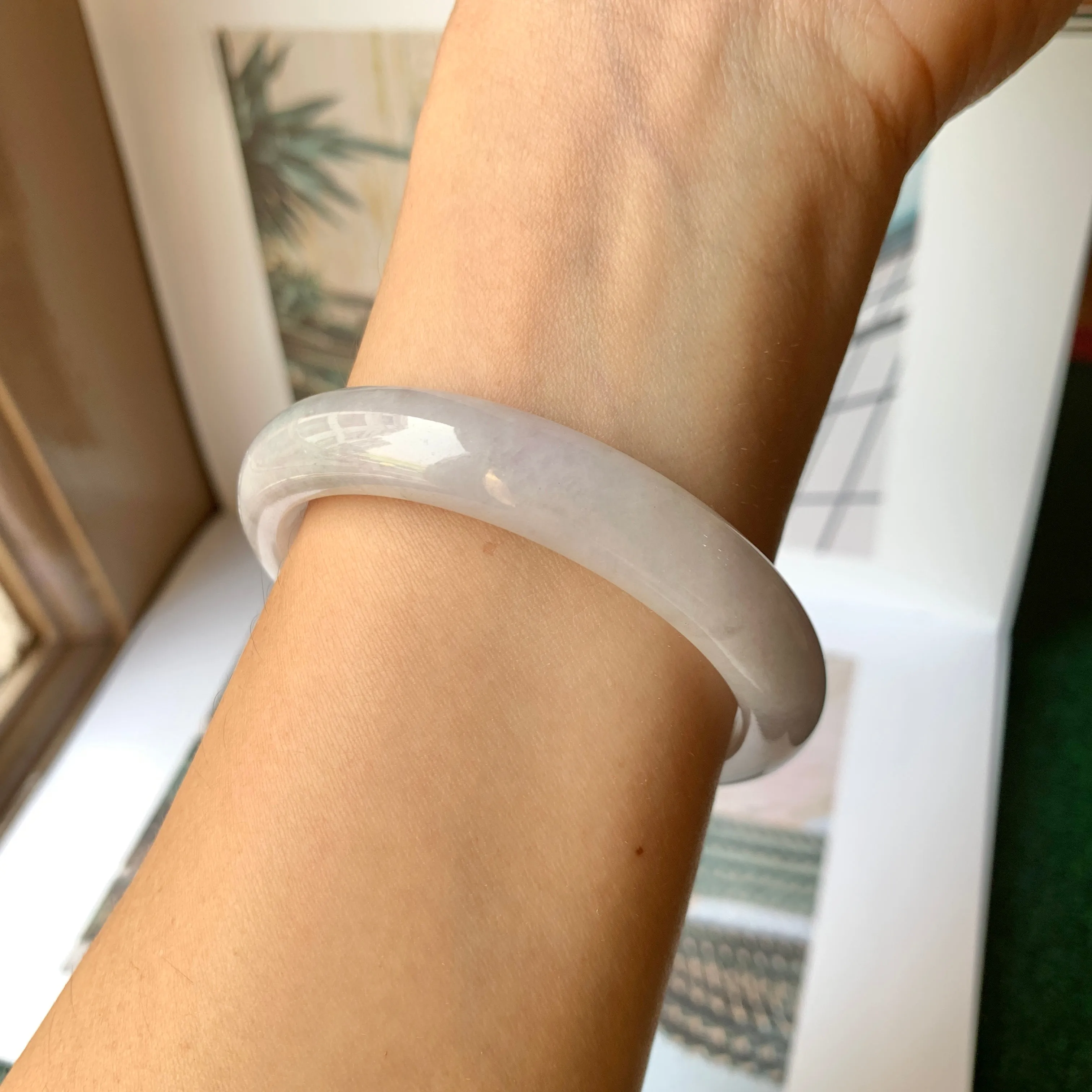 53.1mm A-Grade Natural Light Lavender Green Jadeite Modern Round Bangle No.330087