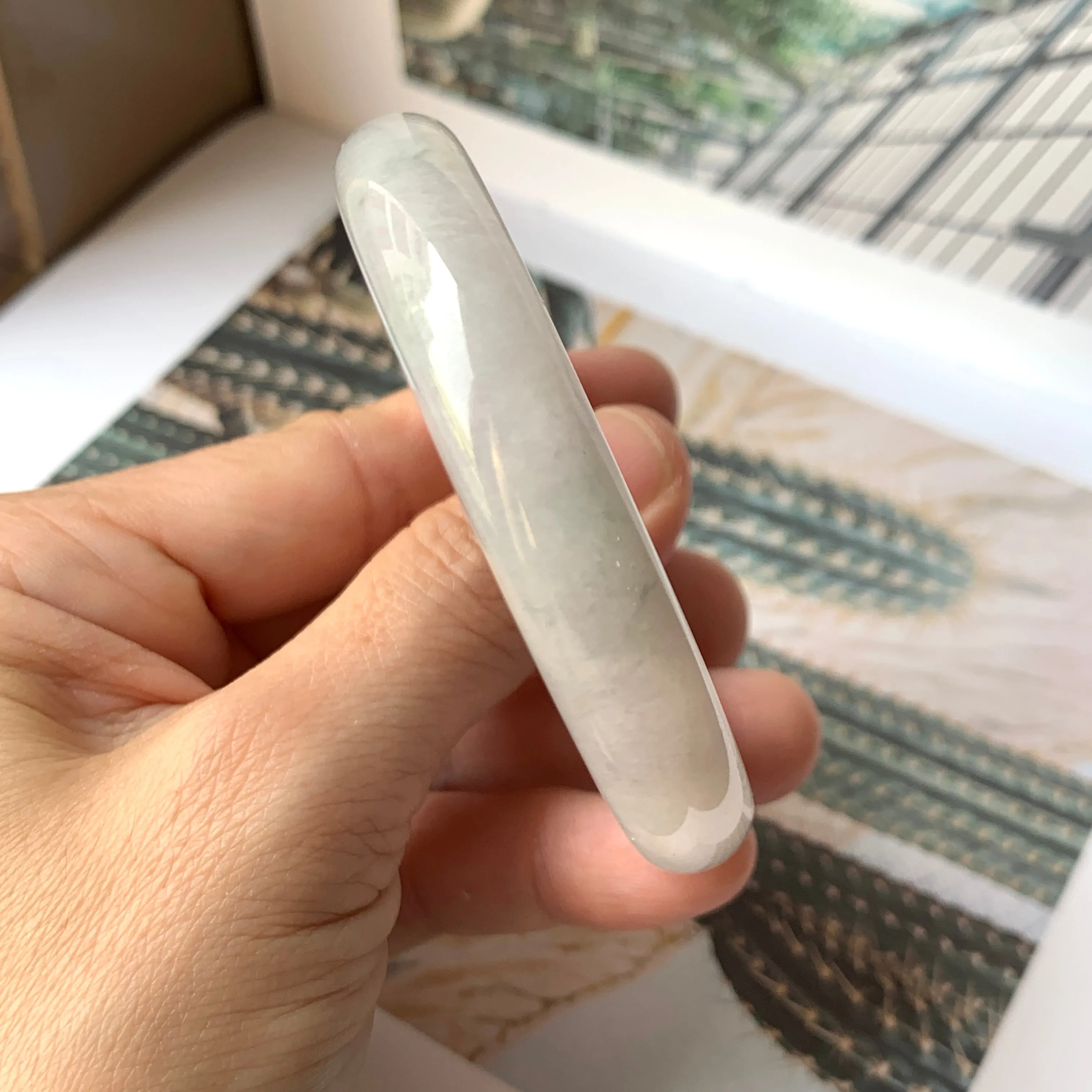53.1mm A-Grade Natural Light Lavender Green Jadeite Modern Round Bangle No.330087