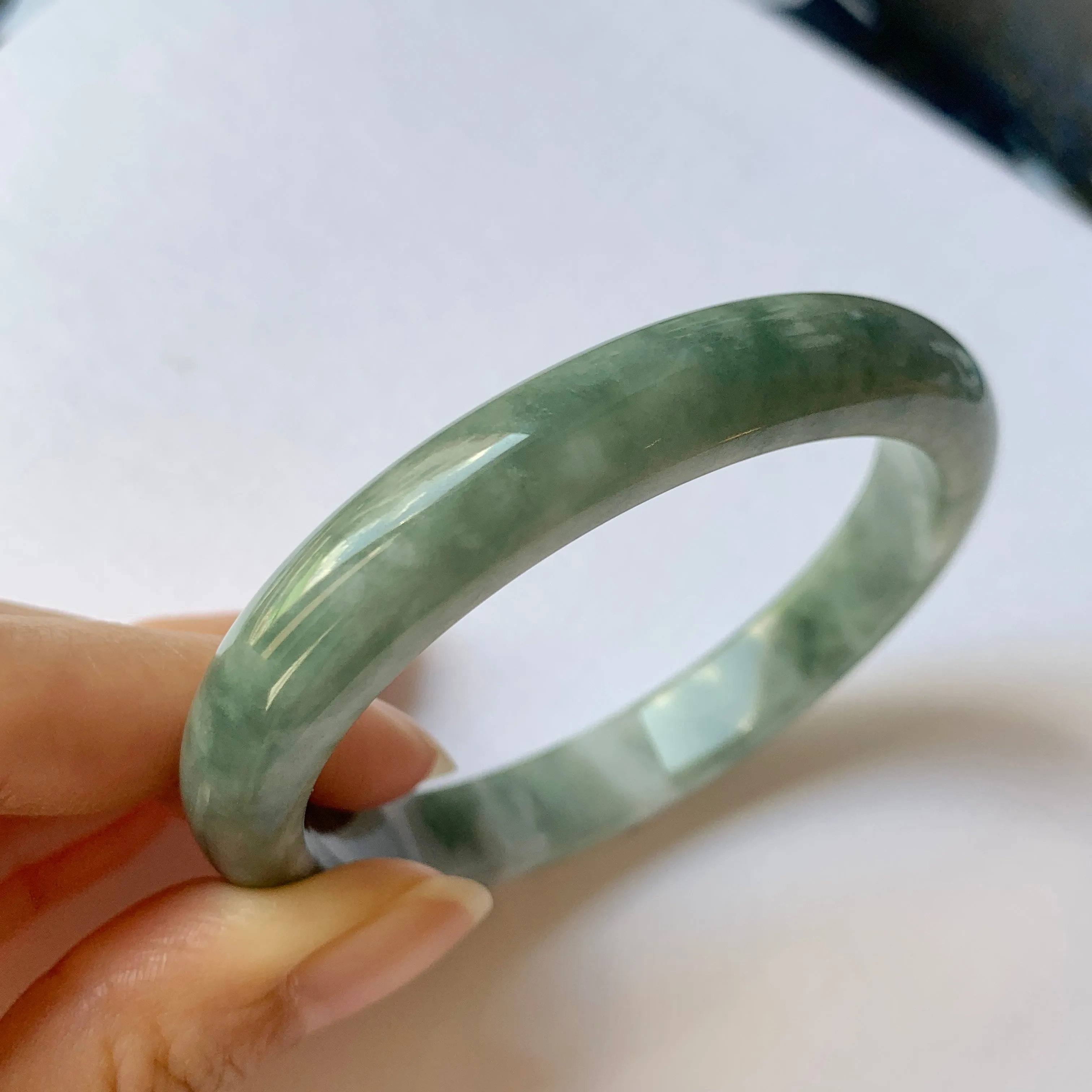 56.4mm A-Grade Natural Floral Bluish Green Jadeite Modern Round Bangle No.151936