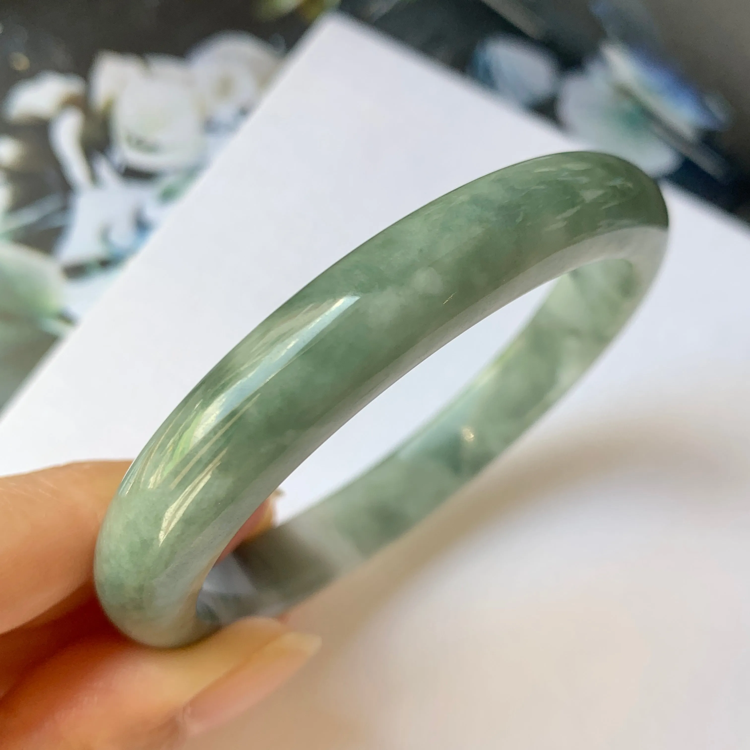 56.4mm A-Grade Natural Floral Bluish Green Jadeite Modern Round Bangle No.151936