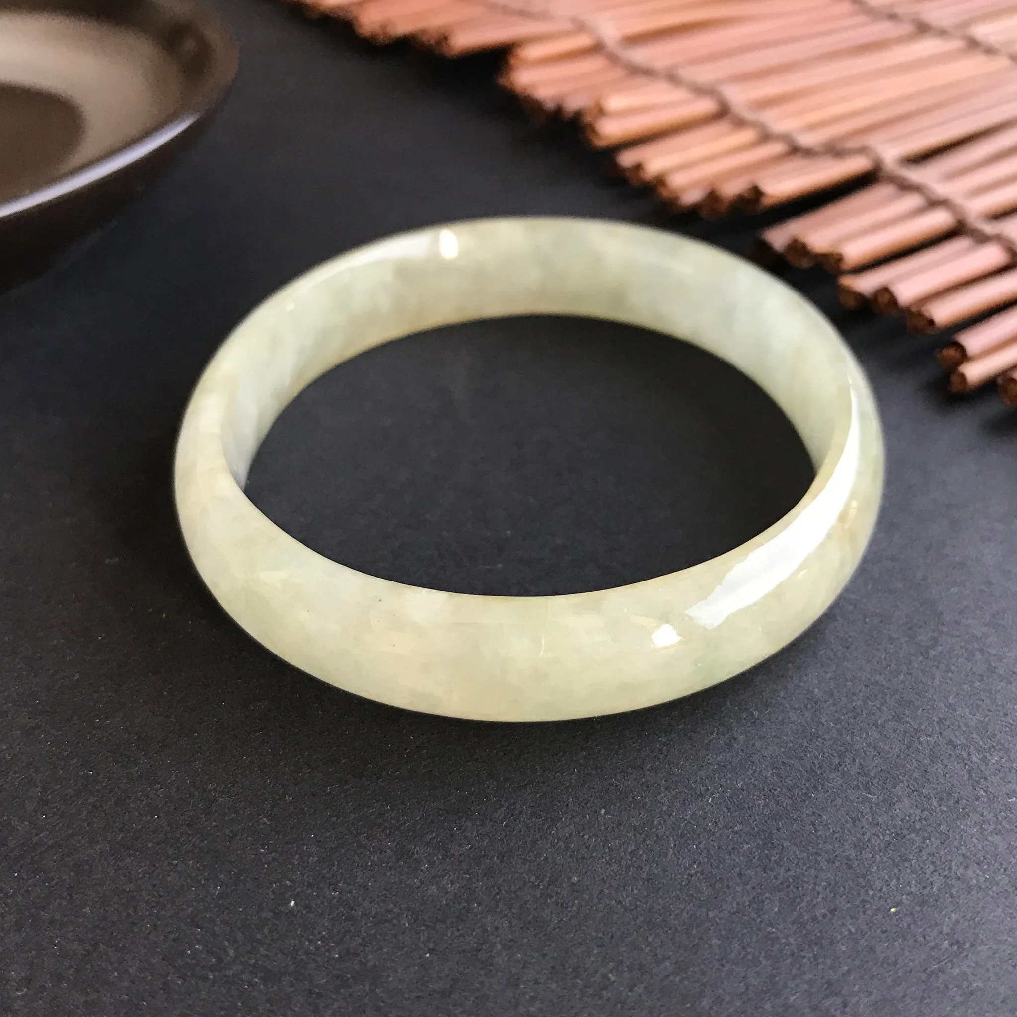 58mm A-Grade Natural Jadeite Modern Oval Bangle No.151008