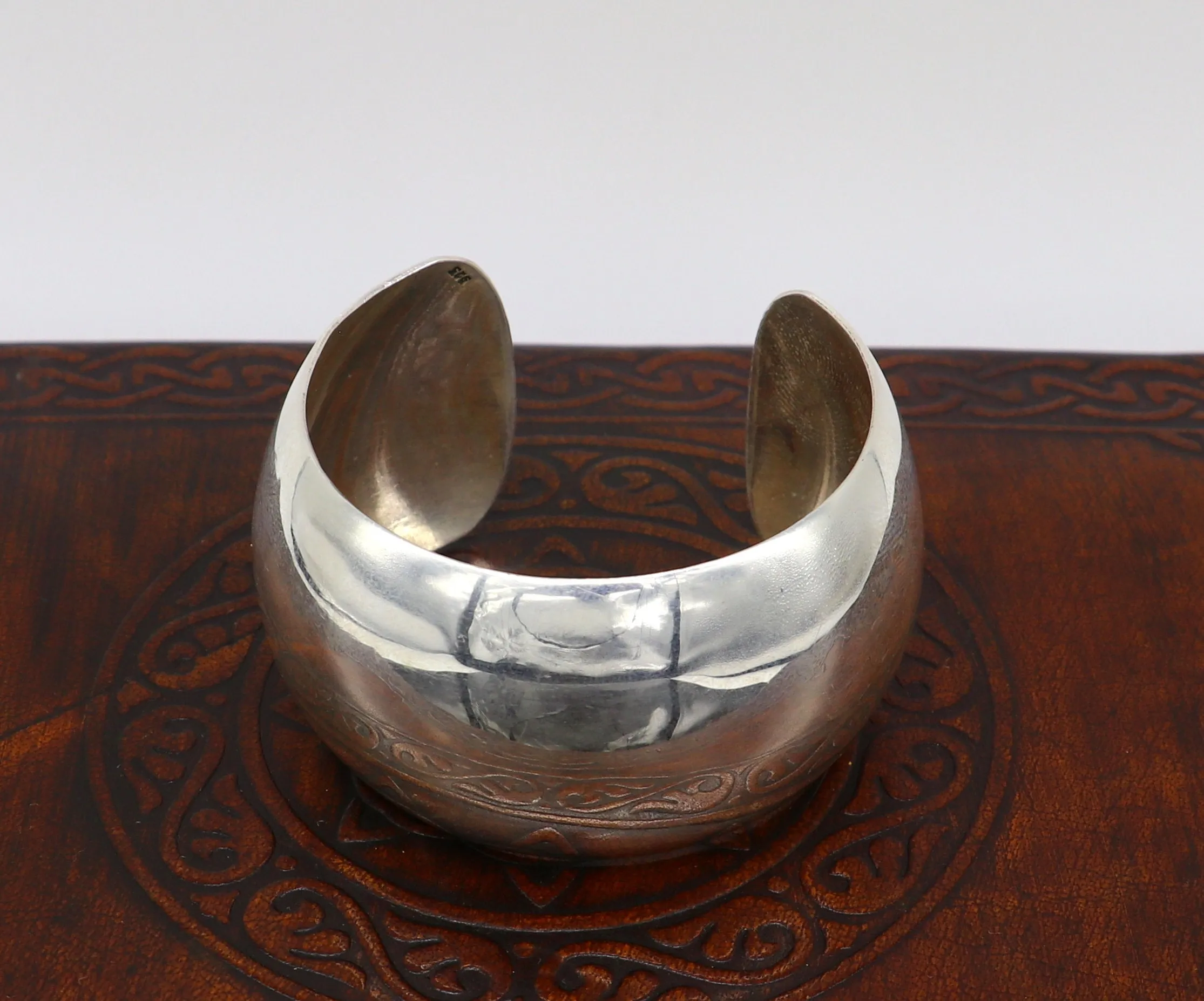 925 fine sterling silver gorgeous half round bright shiny, new trendy modern fancy Bollywood style elegant cuff bangle bracelet cuff32