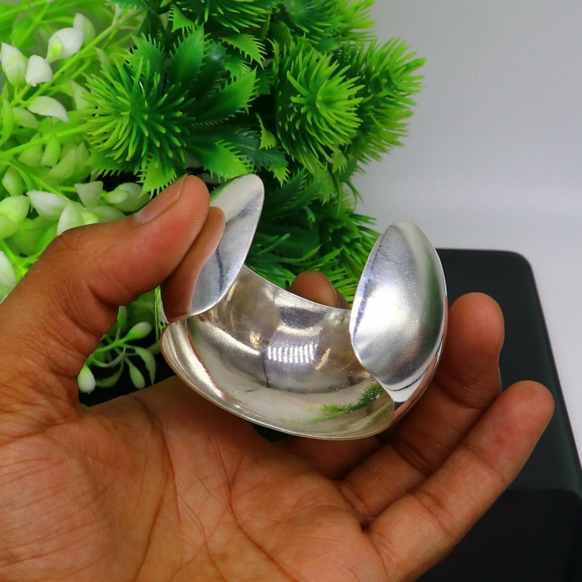 925 fine sterling silver gorgeous half round bright shiny, new trendy modern fancy Bollywood style elegant cuff bangle bracelet cuff32