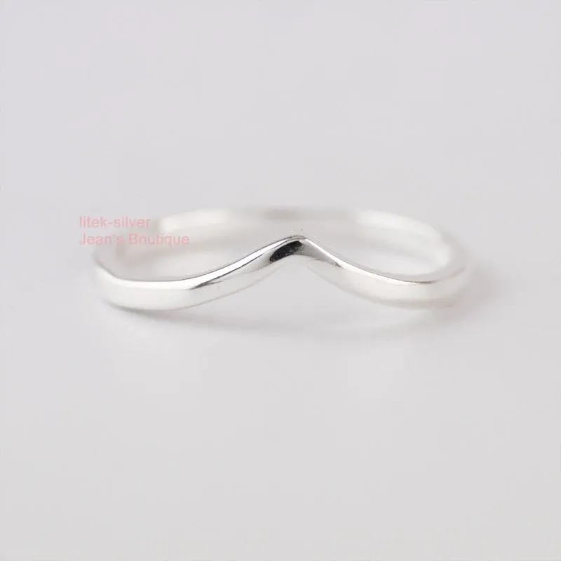 925 Sterling Silver Chevron Ring