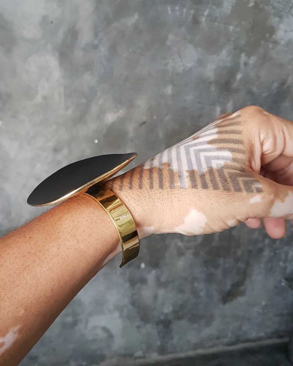 Big Circle Cuff Brass