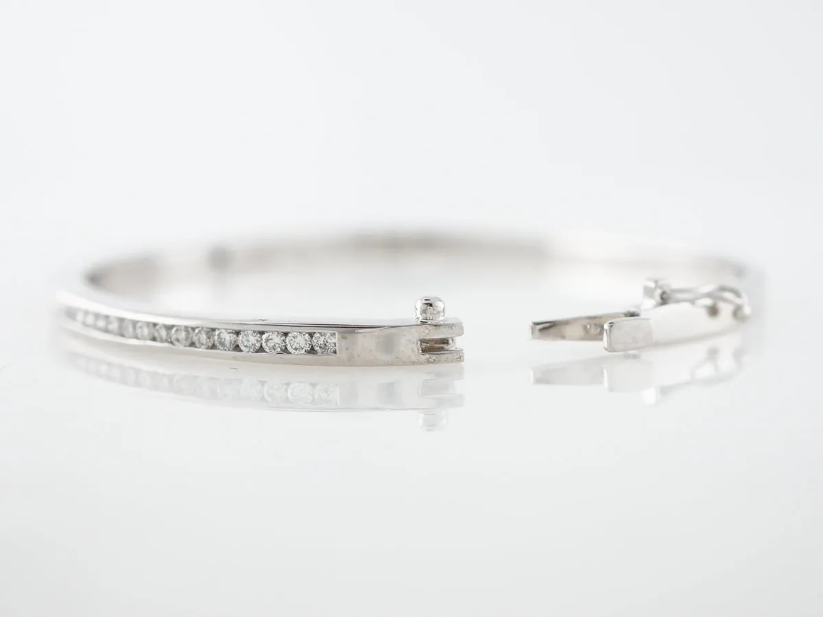 Bracelet Bangle Modern 1.49 Round Brilliant Cut Diamonds in 14k White Gold