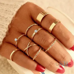 Dainty Diamonds Gold Boho Ring Set