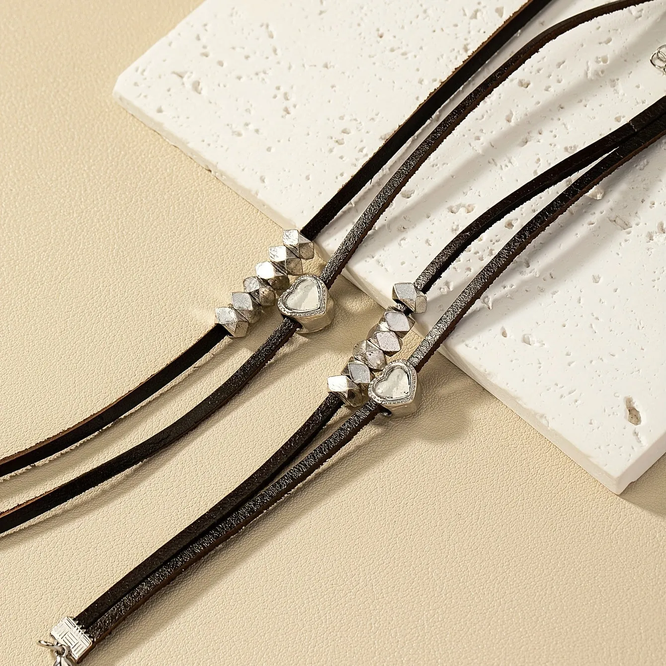 Dark Style Leather Necklace and Bracelet Set with Heart Stone