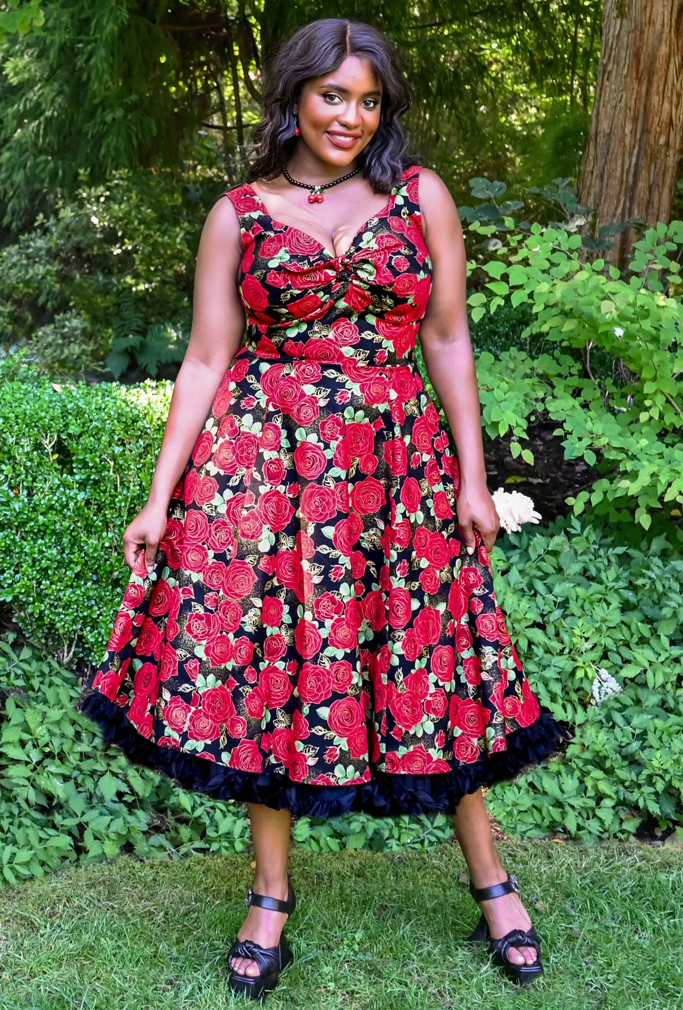 Diane - Queen of Thorns - Red Rose Dress