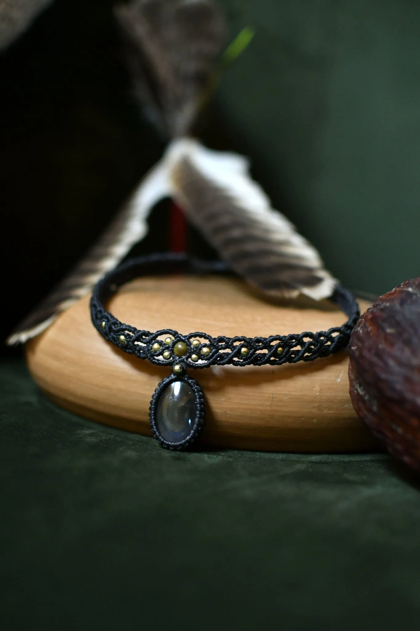 Duchess Macrame Choker