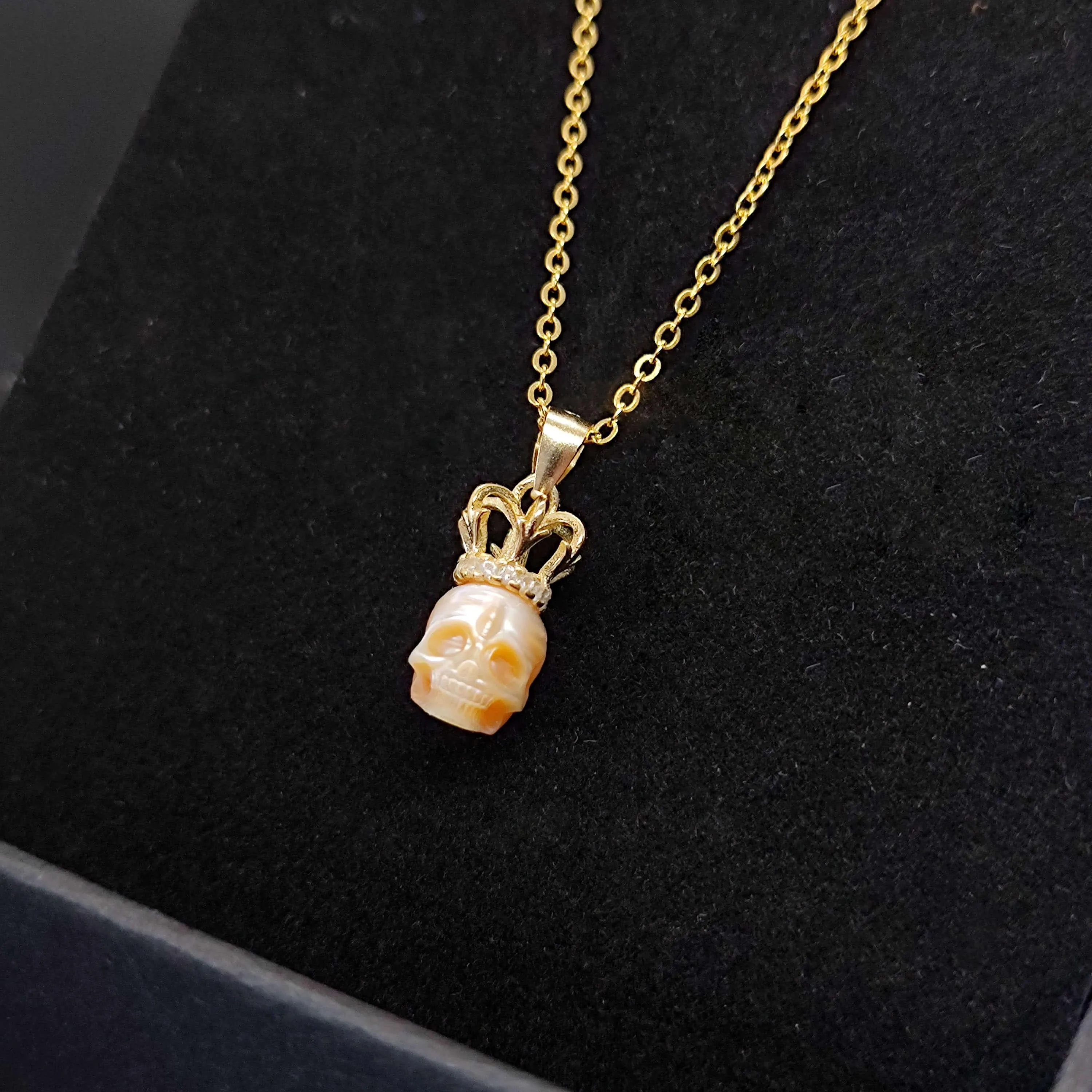 Elegant Pearl Skull Crown Necklace