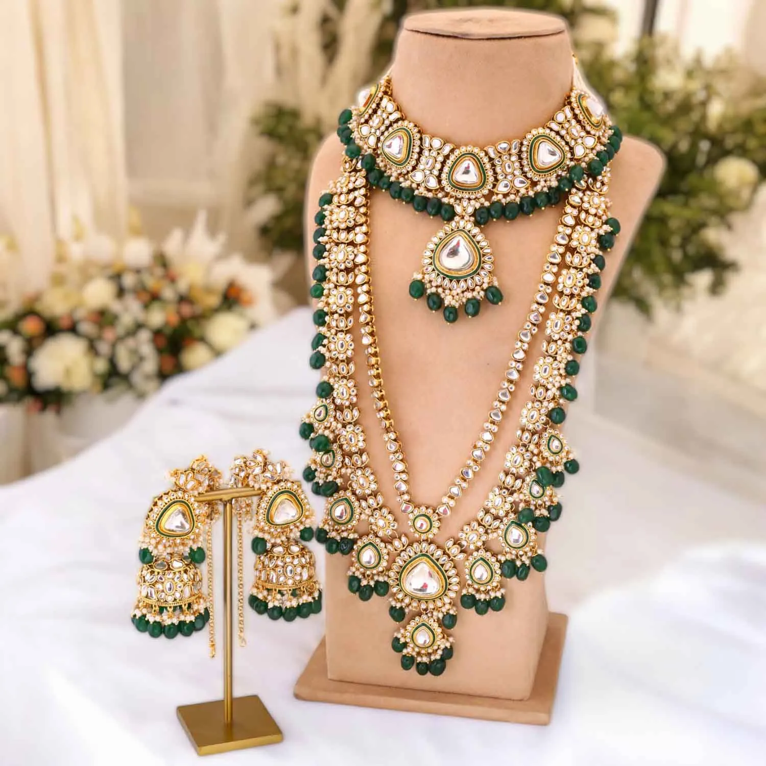 Emerald Narmida Bridal Jewellery Set