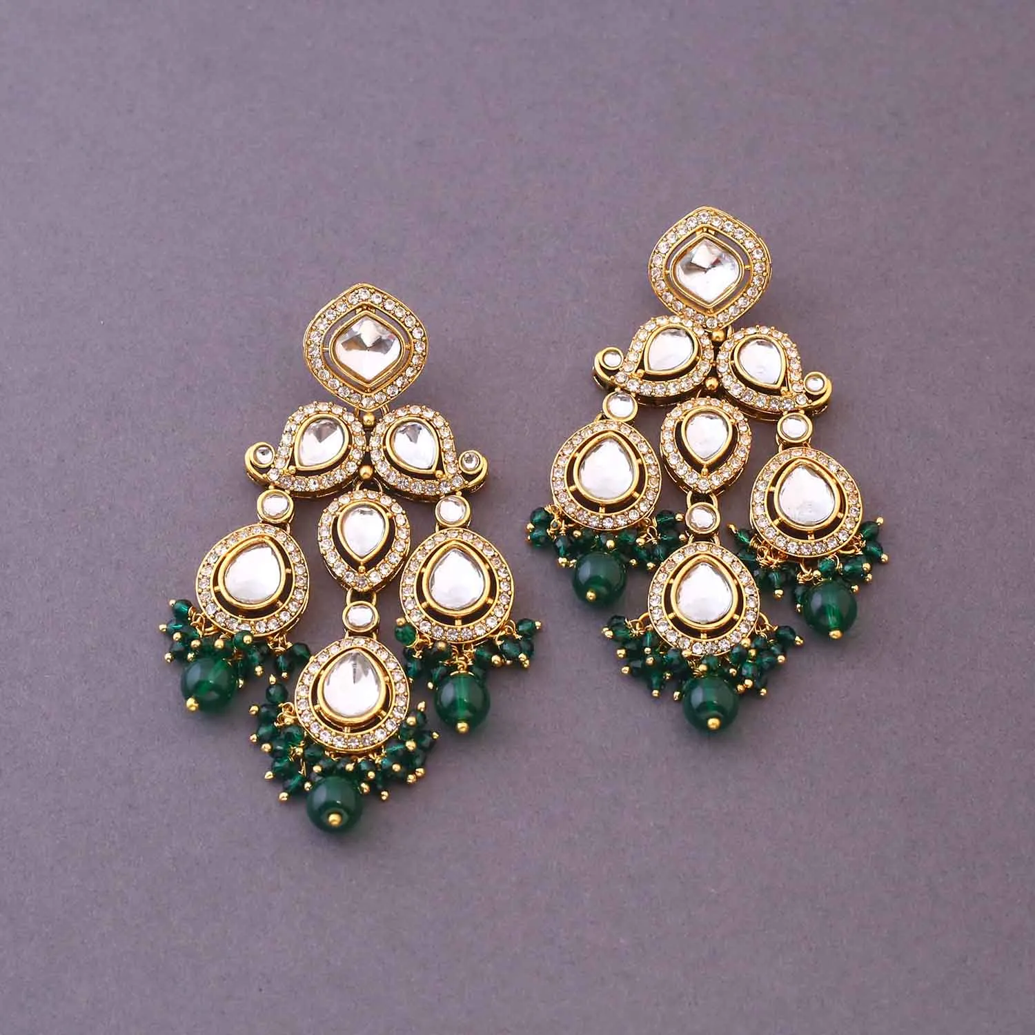 Emerald SamarthI Bridal Jewellery Set