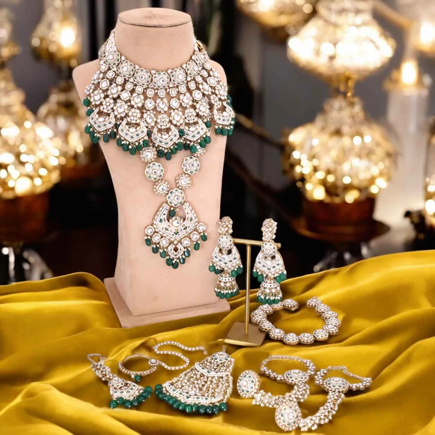 Emerald Sarthi Bridal Jewellery Set