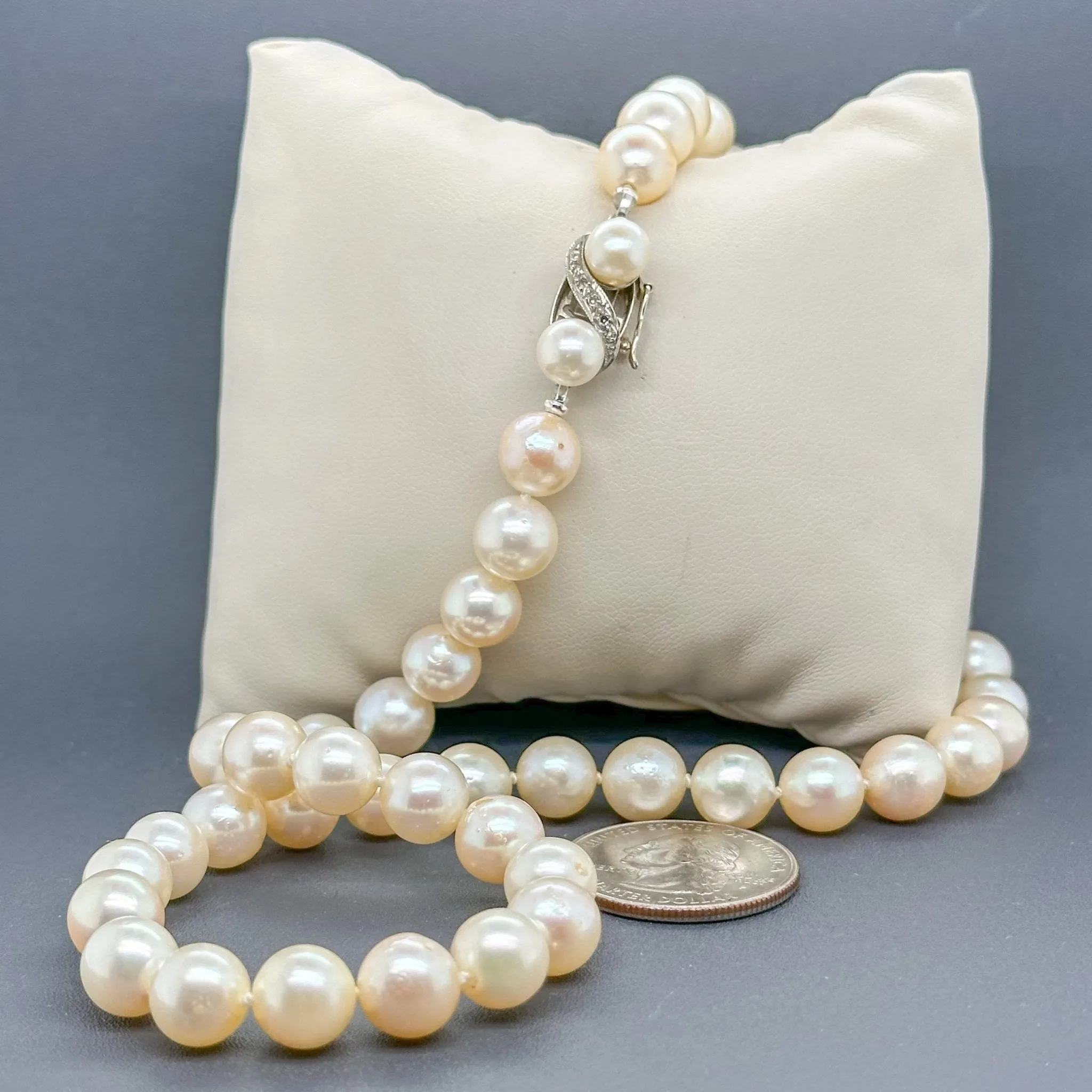 Estate 14K W Gold 8.5-9mm Akoya Pearl & 0.02cttw Diamond 18" Necklace