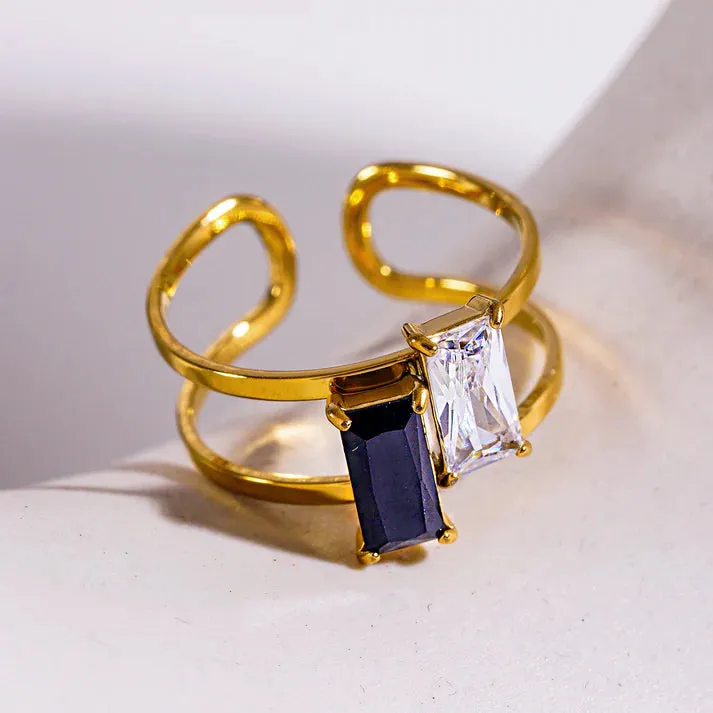 HACKNEY NINE // RIADEL RING