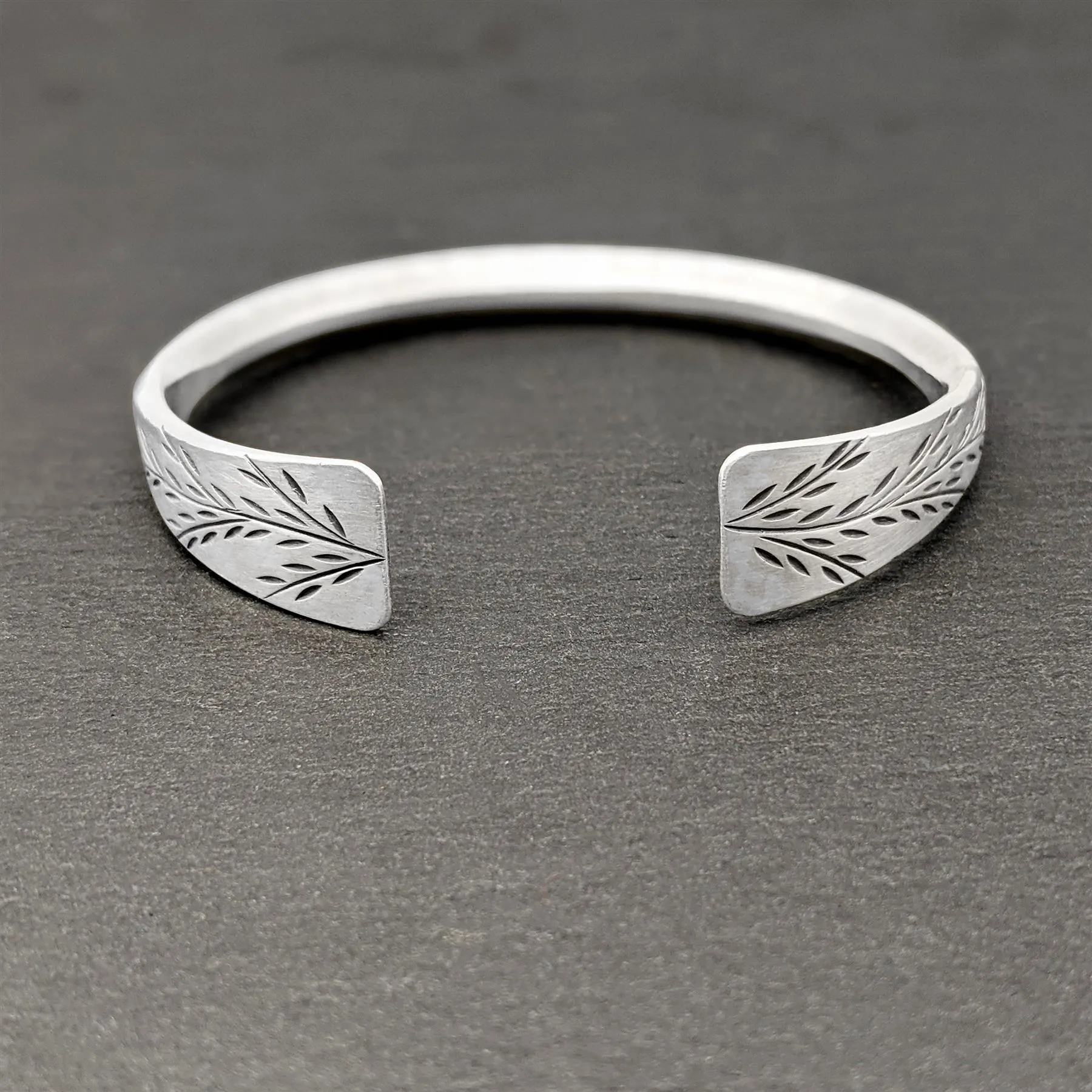 Hill Tribe Silver Leaf Pattern Engraved Cuff Bangle - Chunky Torque Design