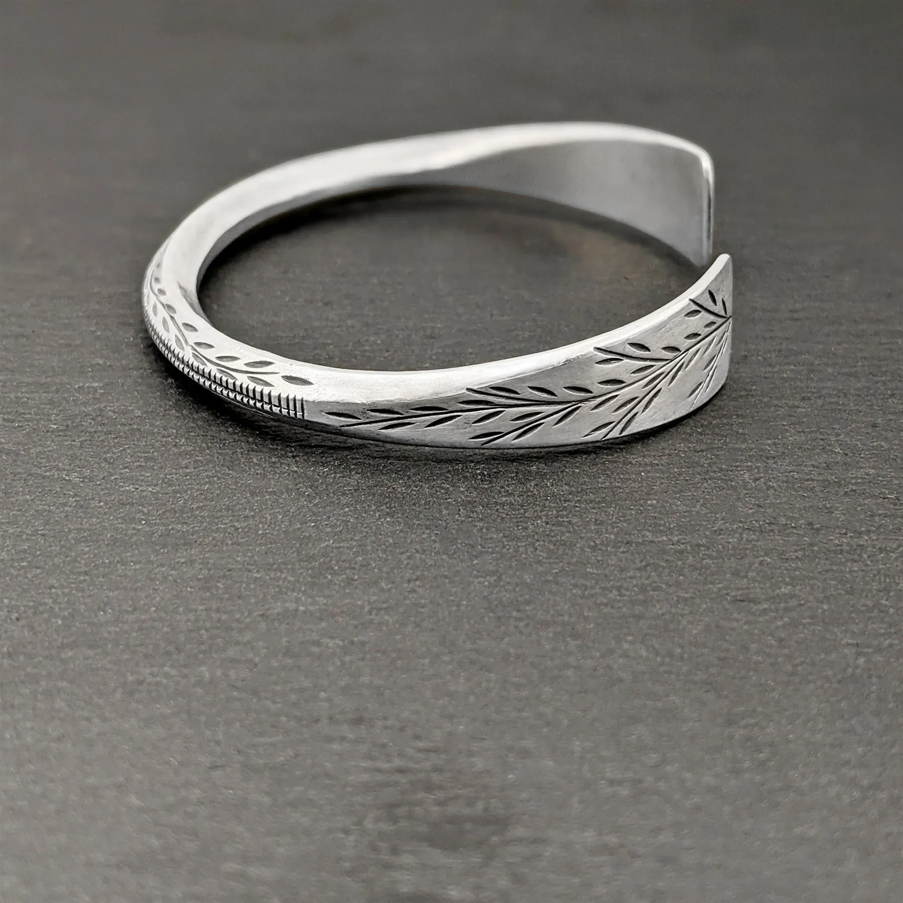 Hill Tribe Silver Leaf Pattern Engraved Cuff Bangle - Chunky Torque Design
