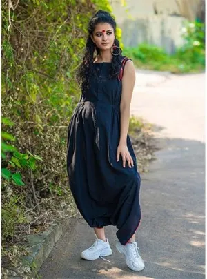 Jumpsuit with Gamcha detailing : HIJI BIJI