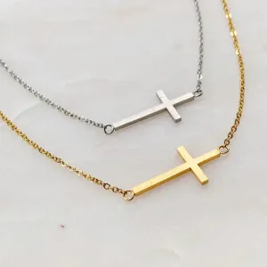 Kayla Cross Necklace - Ellison   Young
