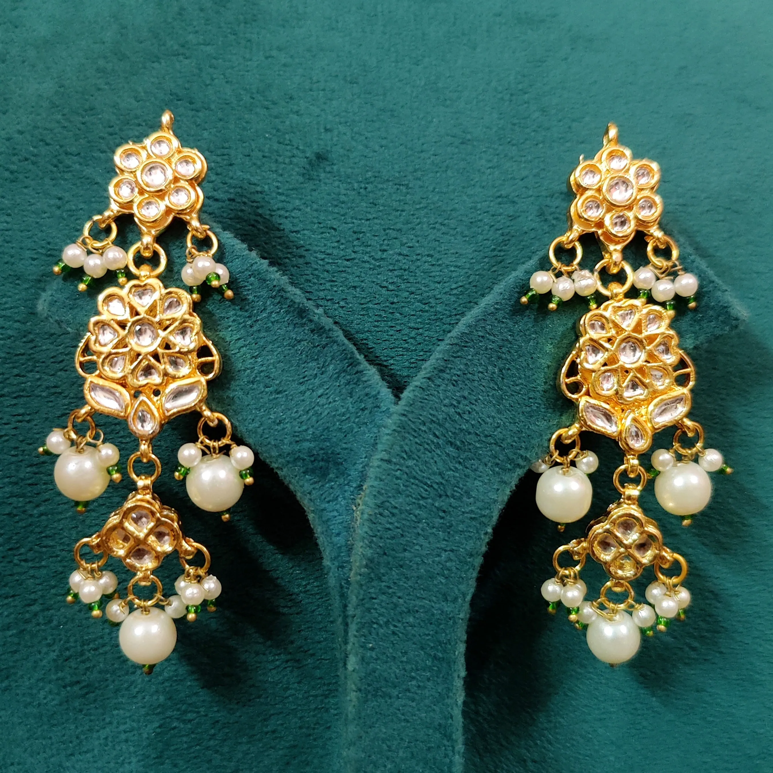 KUNDAN POLKI & PEARL ROYAL CHOKER SET
