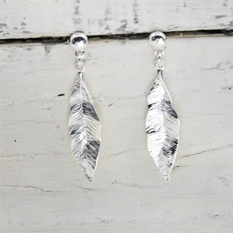 Long simple leaf