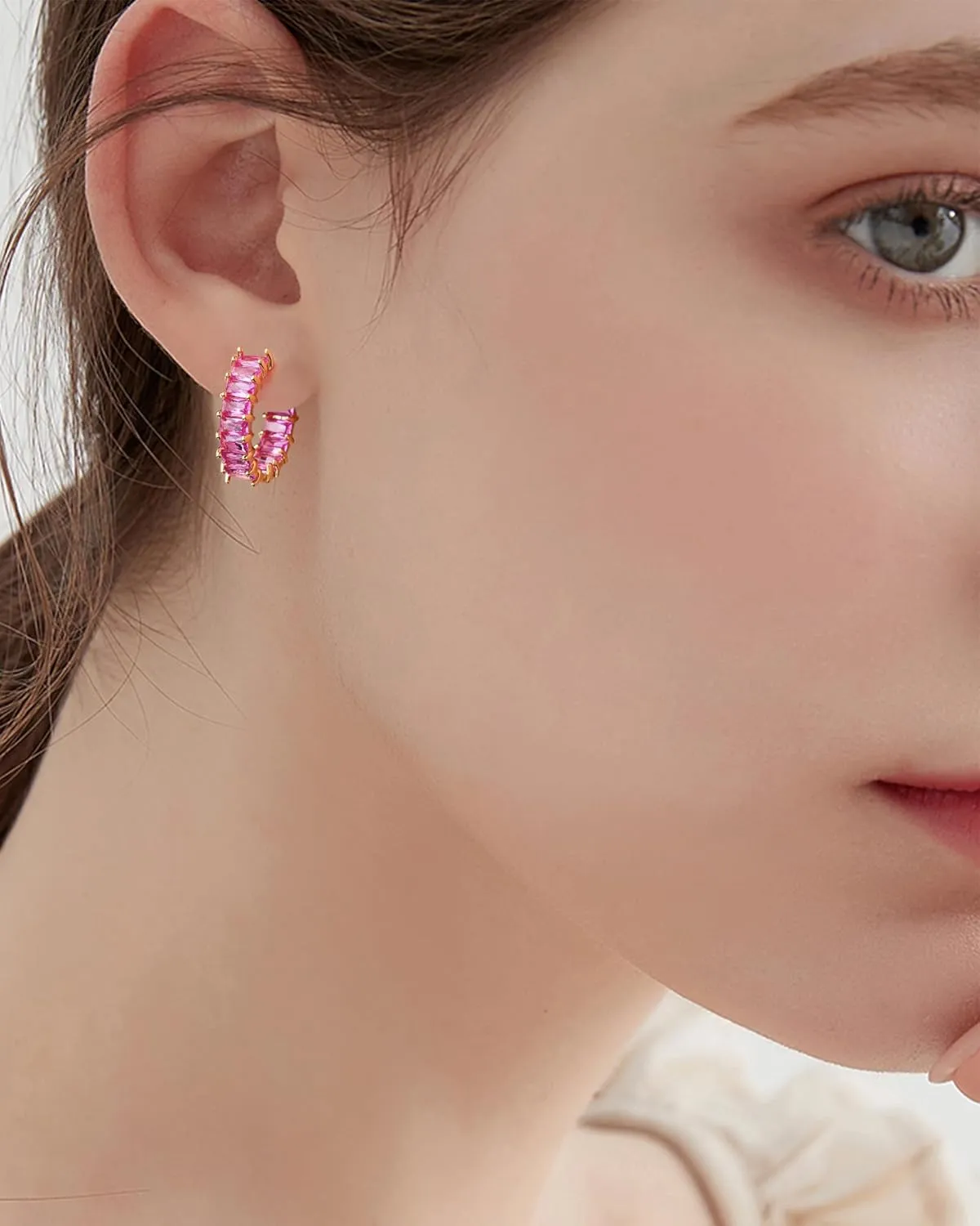 Lourny Crystal Hoop Earrings for Women, 18K Gold Plated Chunky CZ Hypoallergenic Trendy Lightweight Earring Multcolors Jewelry Gifts for Women