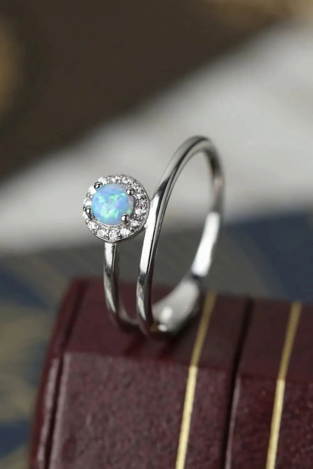 LOVCIA Opal Bypass Ring