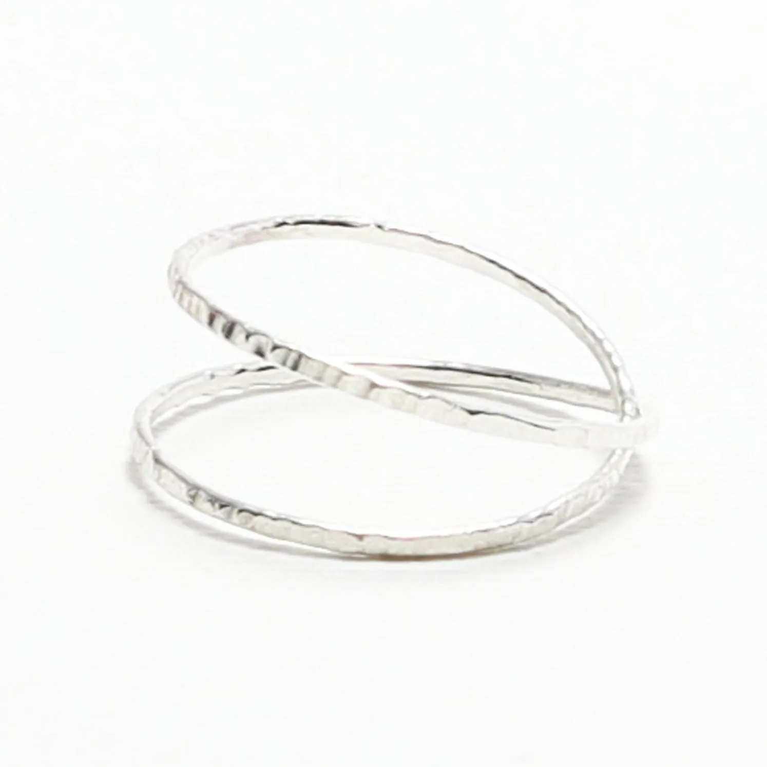 LOVEx Line Hammered Ring