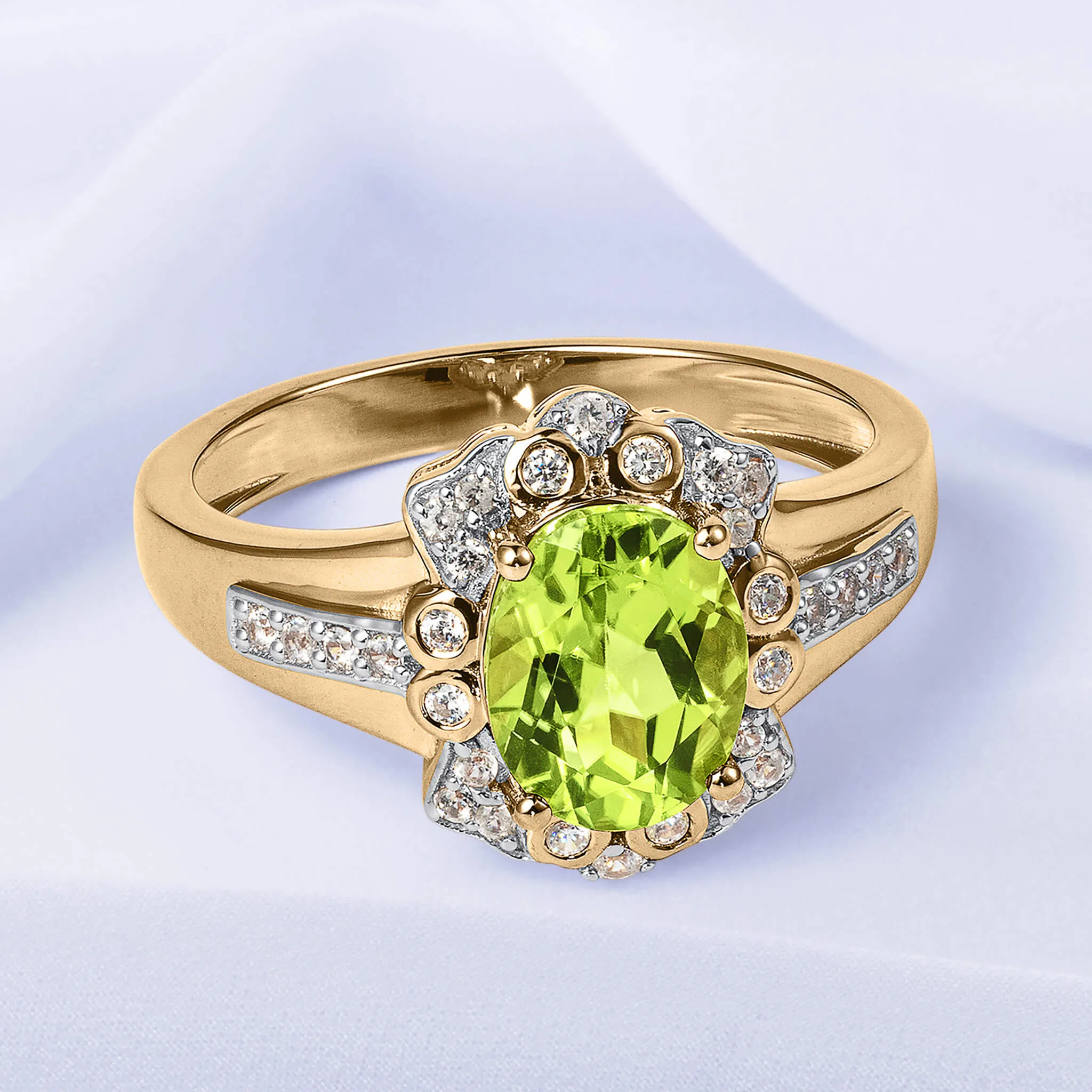 Lumina Peridot Ring