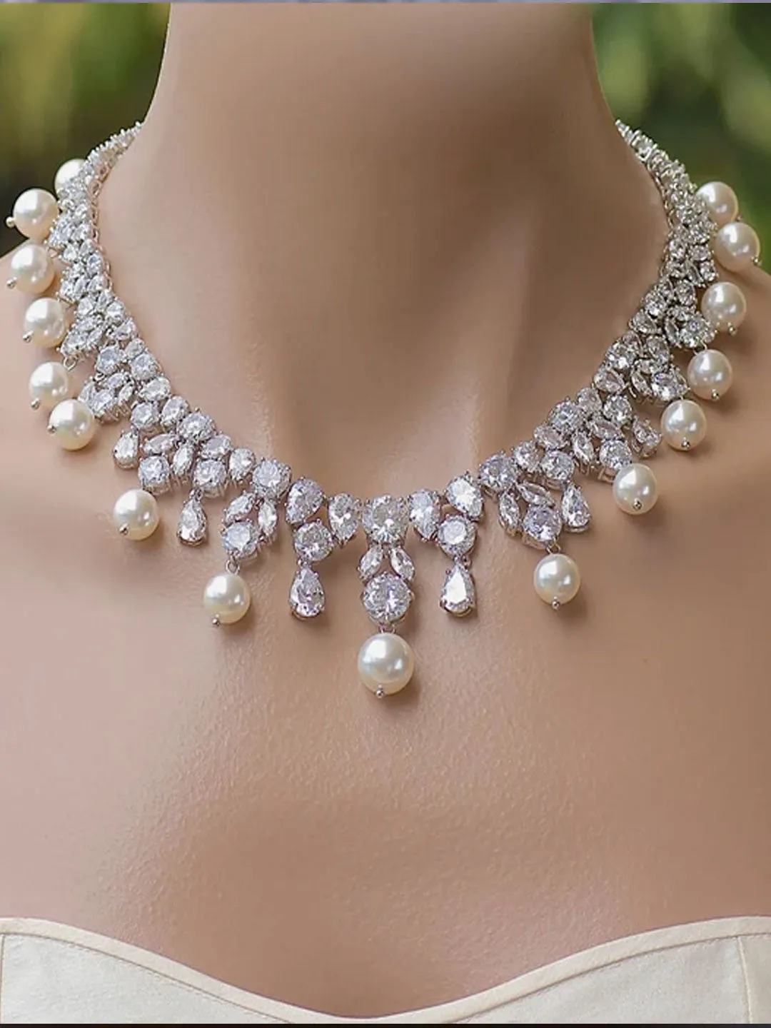 Lustrous Pearl & Crystal Royal Statement Necklace