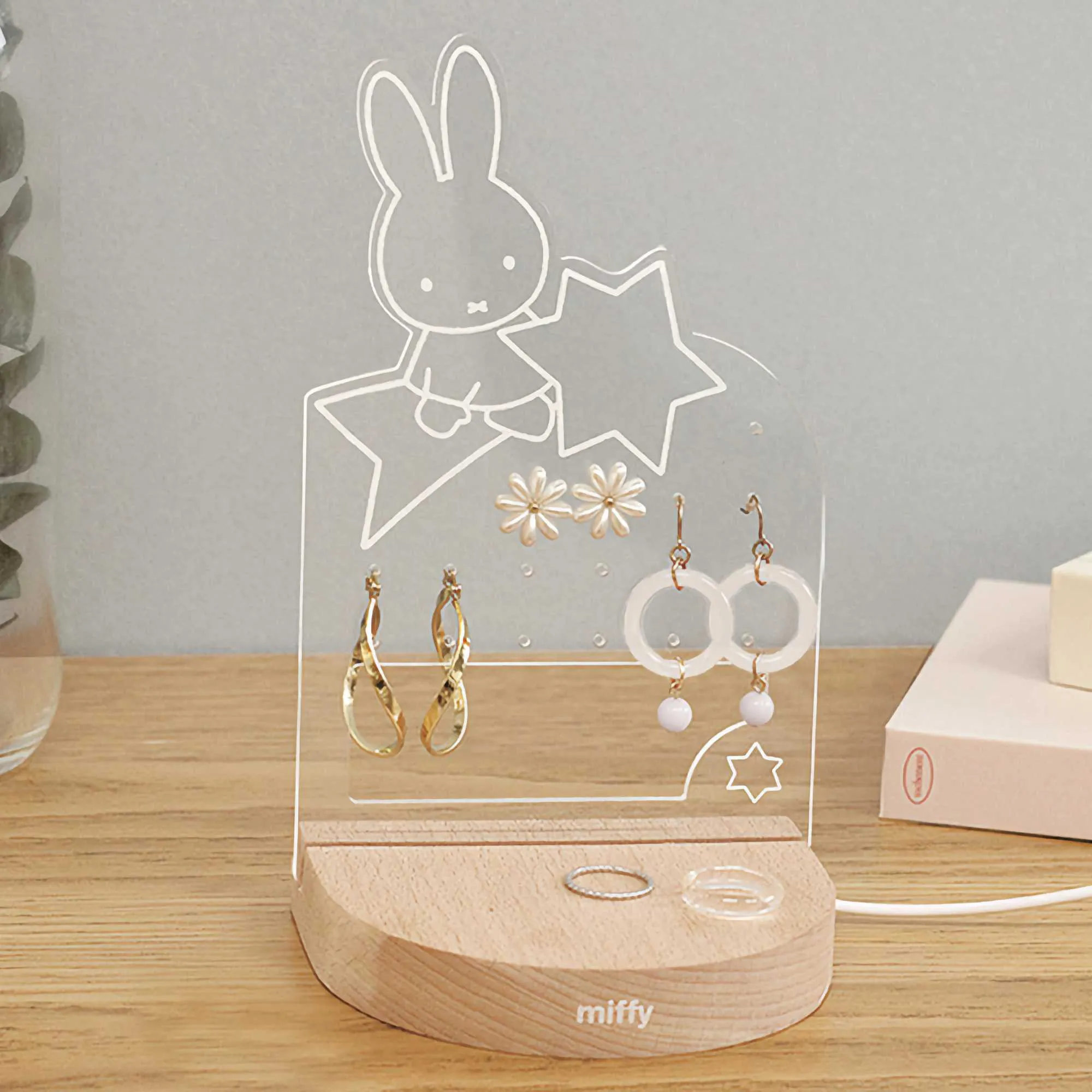 Miffy's Light Up jewellery stand, stars