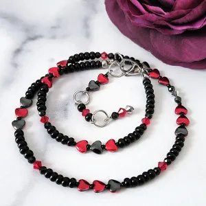 Minimalist Hearts Choker Necklace
