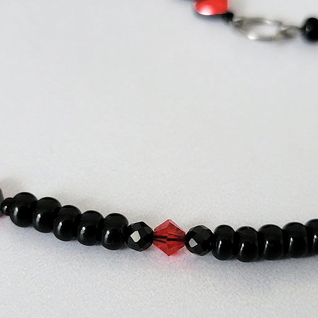 Minimalist Hearts Choker Necklace