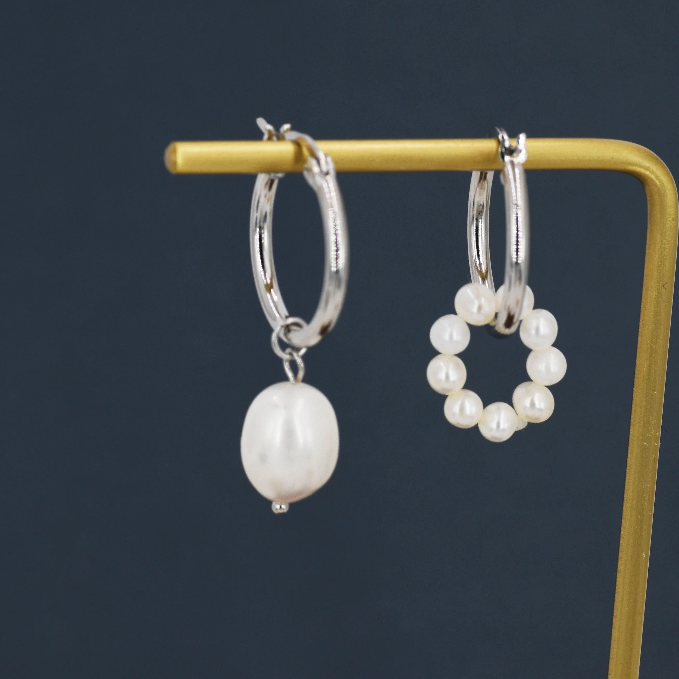 Mismatched Detachable Pearl Dangle Hoop Earrings in Sterling Silver, Silver or Gold, 14mm Hoops, Simple Hoop Earrings