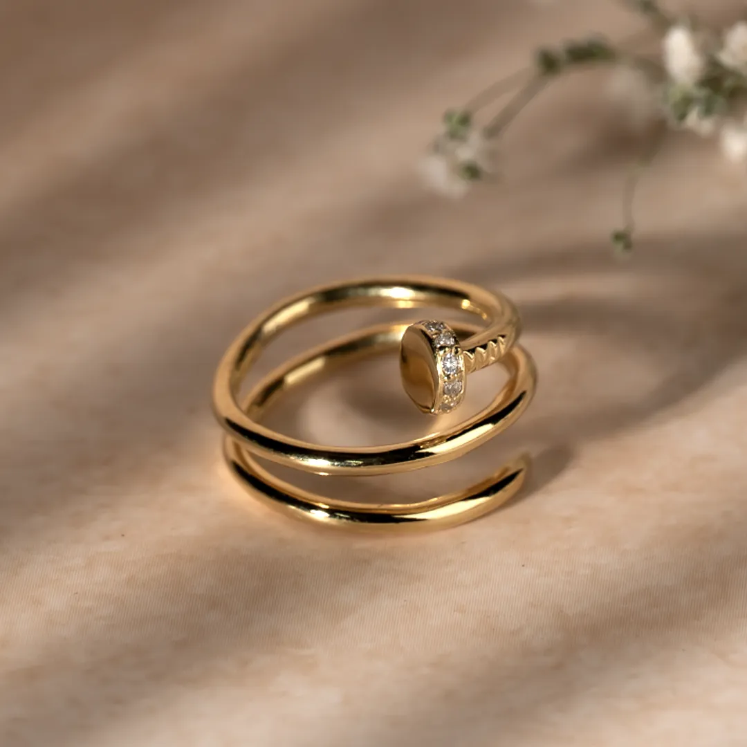 Opulent 925 Sterling Silver Zircon Ring