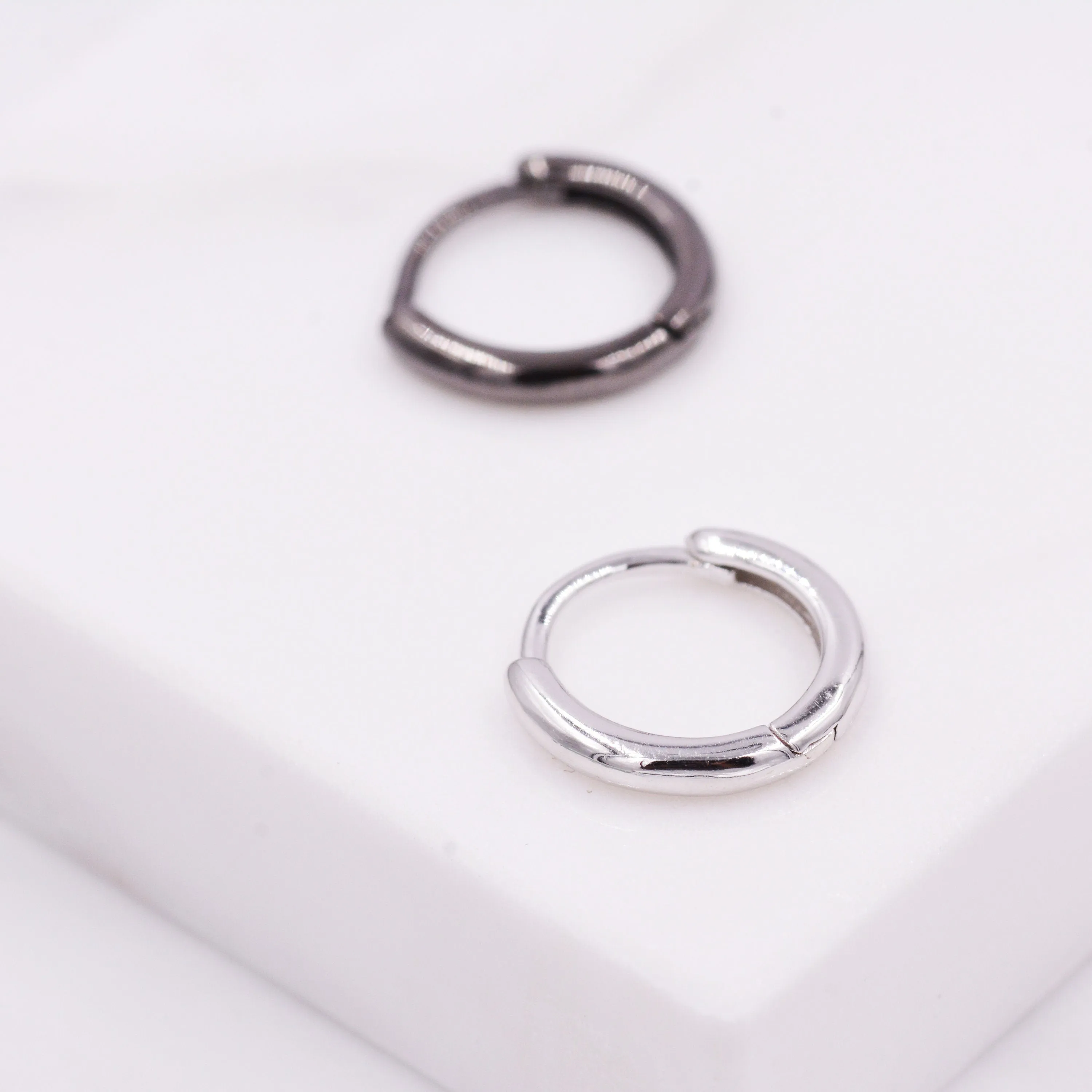 Plain Huggie Hoop in Sterling Silver, Polished Minimalist Hoop Earrings, Black Hoop Earrings,  Two Sizes Available, Simple Circle Hoops