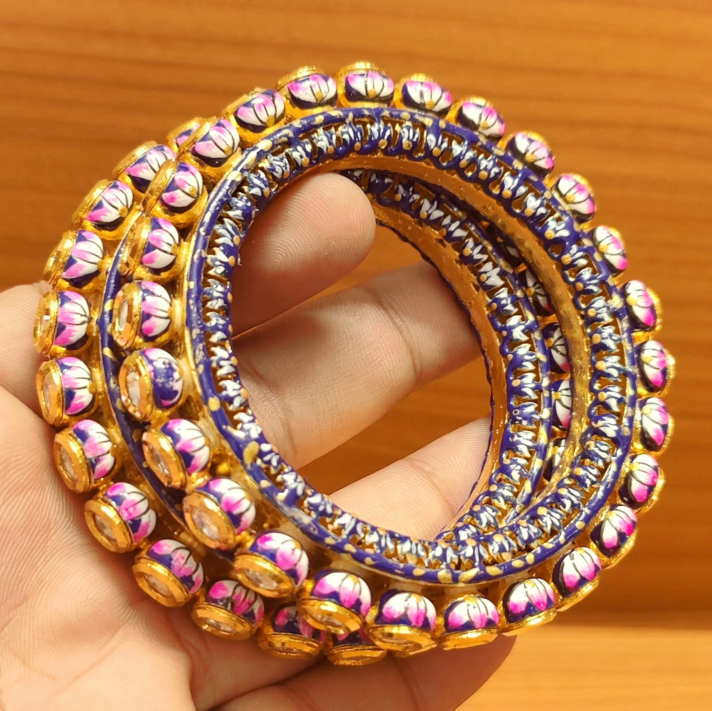 ROYAL KUNDAN MEENAKARI RAJWADI BANGLES