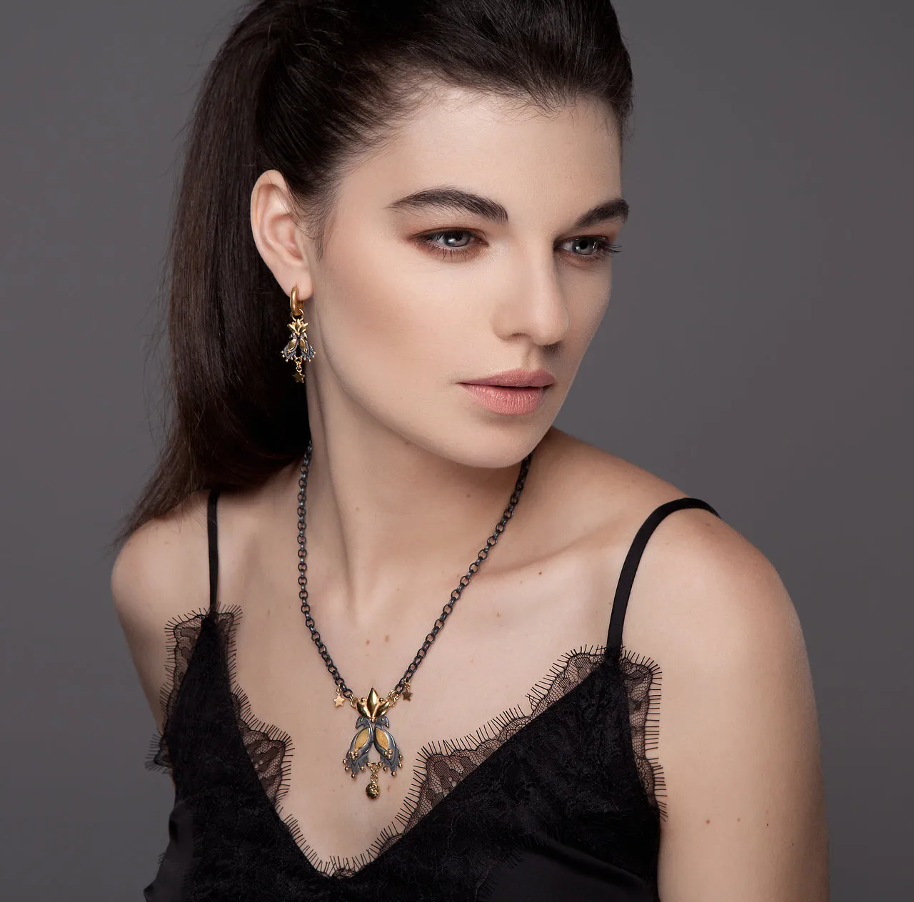 Royal Night Birds - Necklace