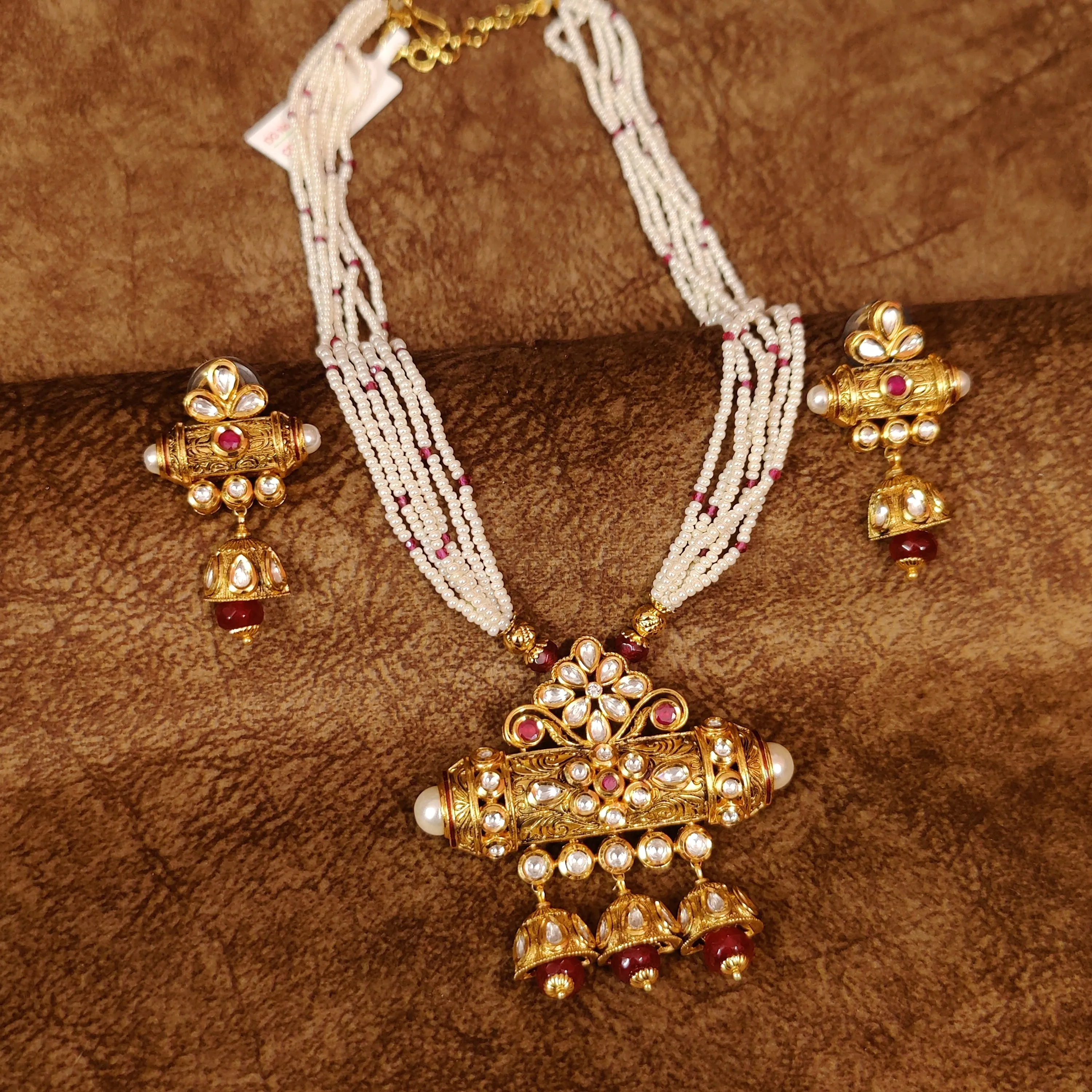RUBY STONE GOLD PLATED KUNDAN POLKI & PEARL NECKLACE SET