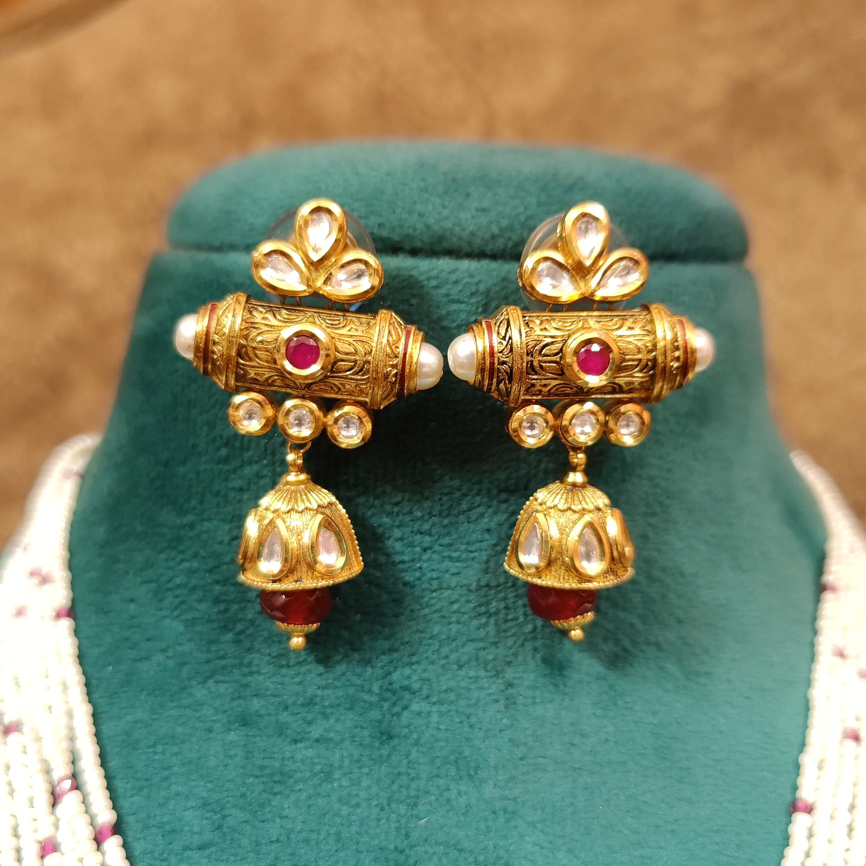 RUBY STONE GOLD PLATED KUNDAN POLKI & PEARL NECKLACE SET