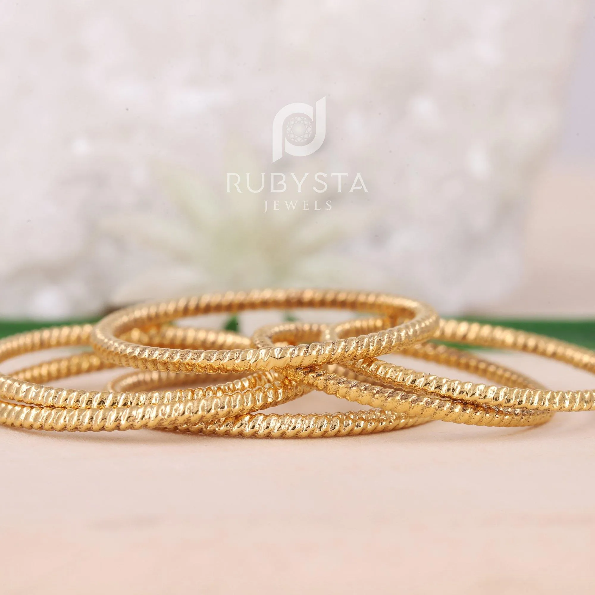 Simple Gold Band